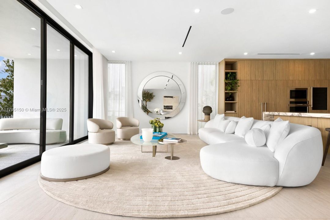 For Sale: $21,500,000 (5 beds, 4 baths, 5506 Square Feet)