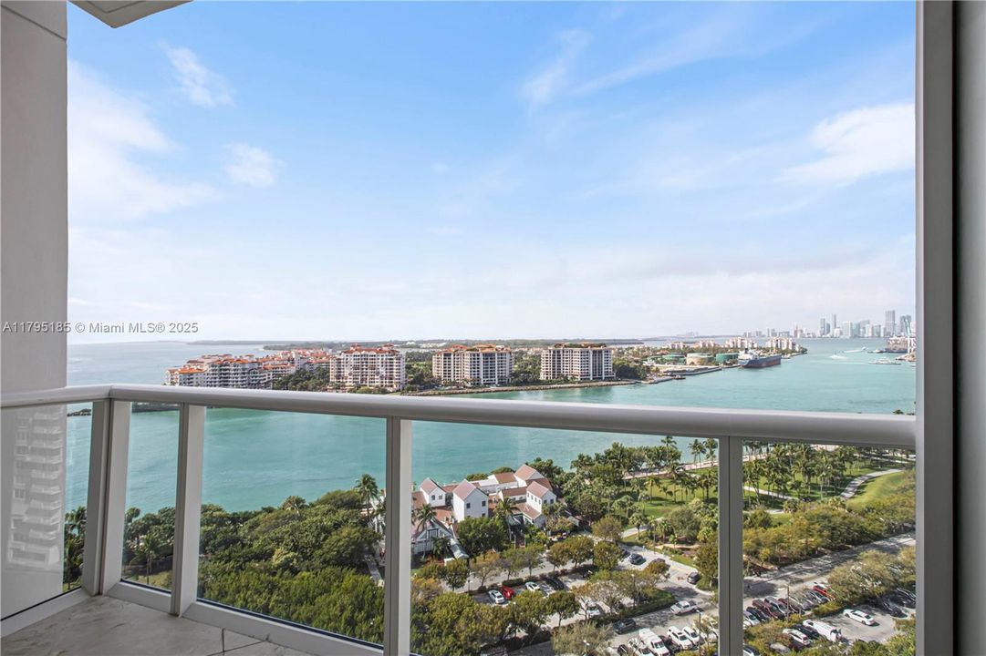 Vendido Recientemente: $3,750,000 (1 camas, 2 baños, 1365 Pies cuadrados)