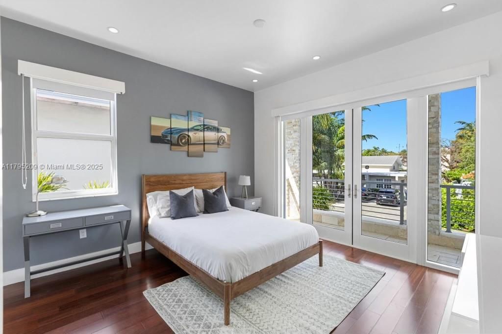 待售: $4,995,000 (6 贝兹, 6 浴室, 3646 平方英尺)