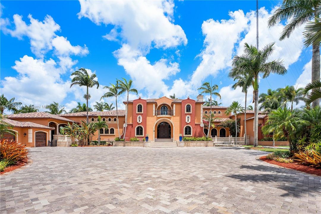 En Venta: $7,200,000 (6 camas, 7 baños, 11907 Pies cuadrados)