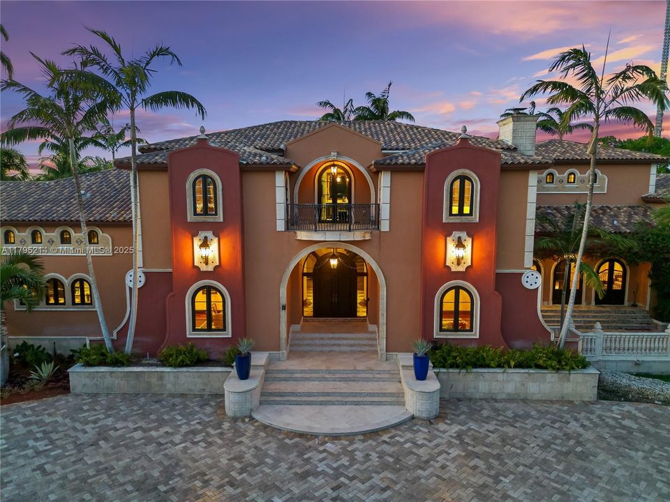 En Venta: $7,200,000 (6 camas, 7 baños, 11907 Pies cuadrados)