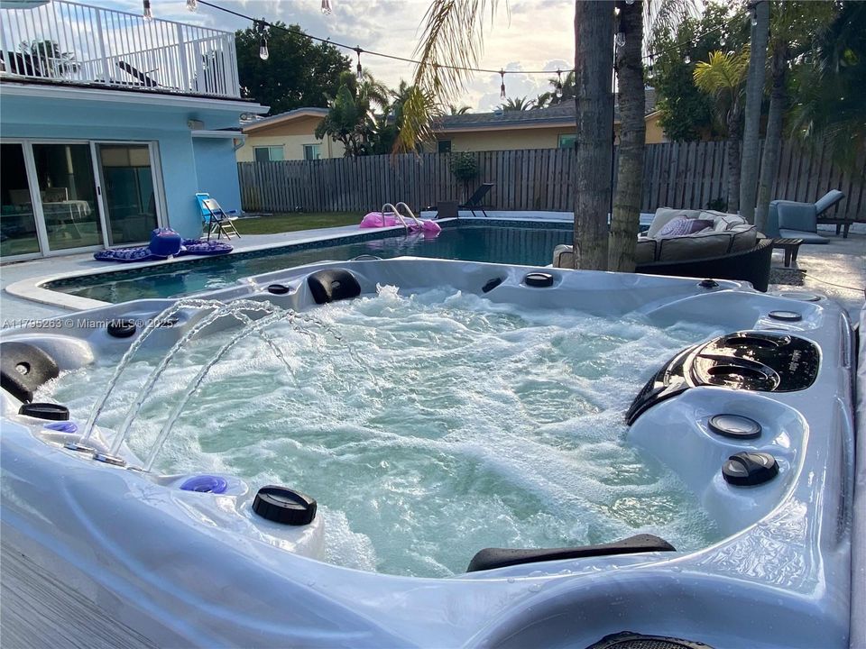 Recently Sold: $1,849,000 (4 beds, 4 baths, 3061 Square Feet)