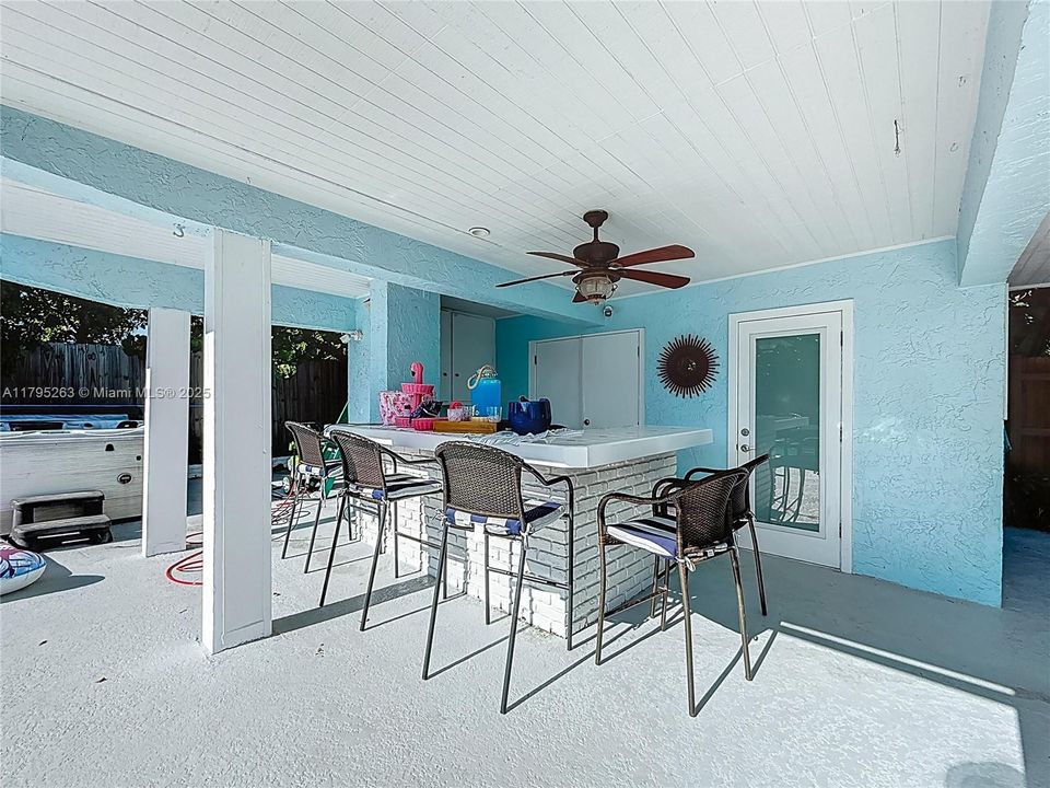 Recently Sold: $1,849,000 (4 beds, 4 baths, 3061 Square Feet)