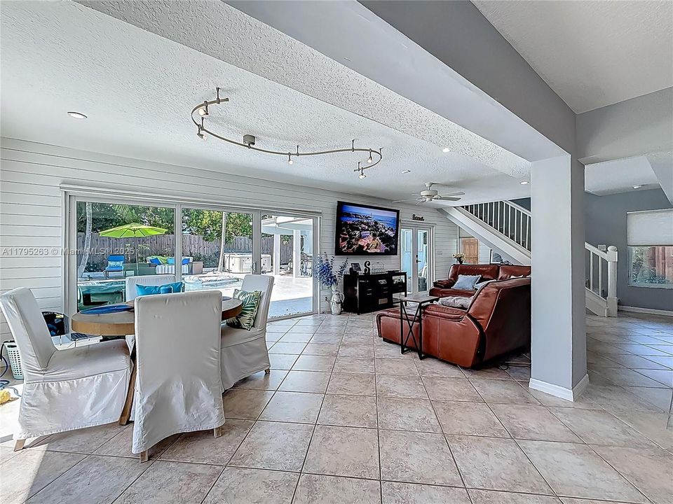 Recently Sold: $1,849,000 (4 beds, 4 baths, 3061 Square Feet)