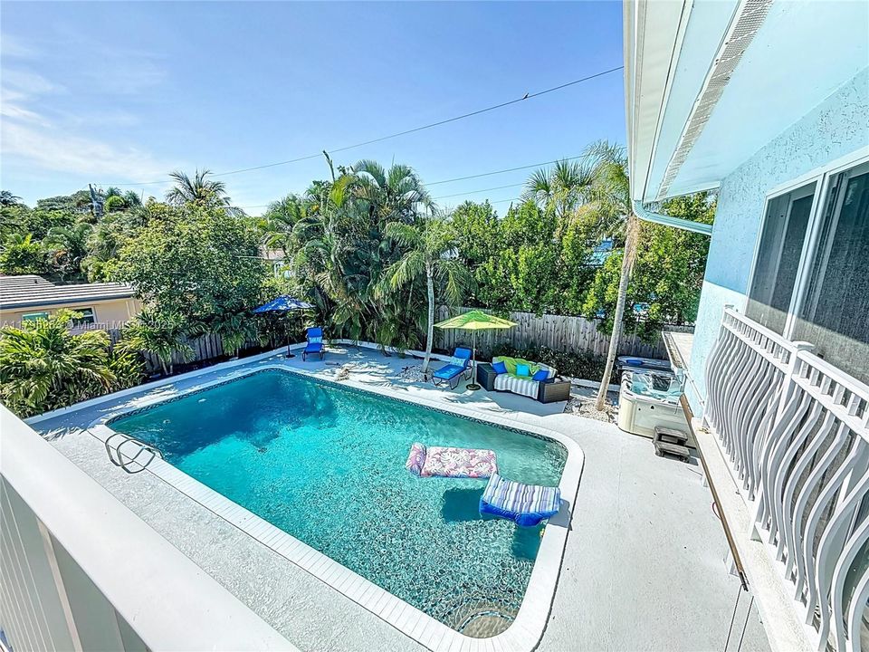 Recently Sold: $1,849,000 (4 beds, 4 baths, 3061 Square Feet)