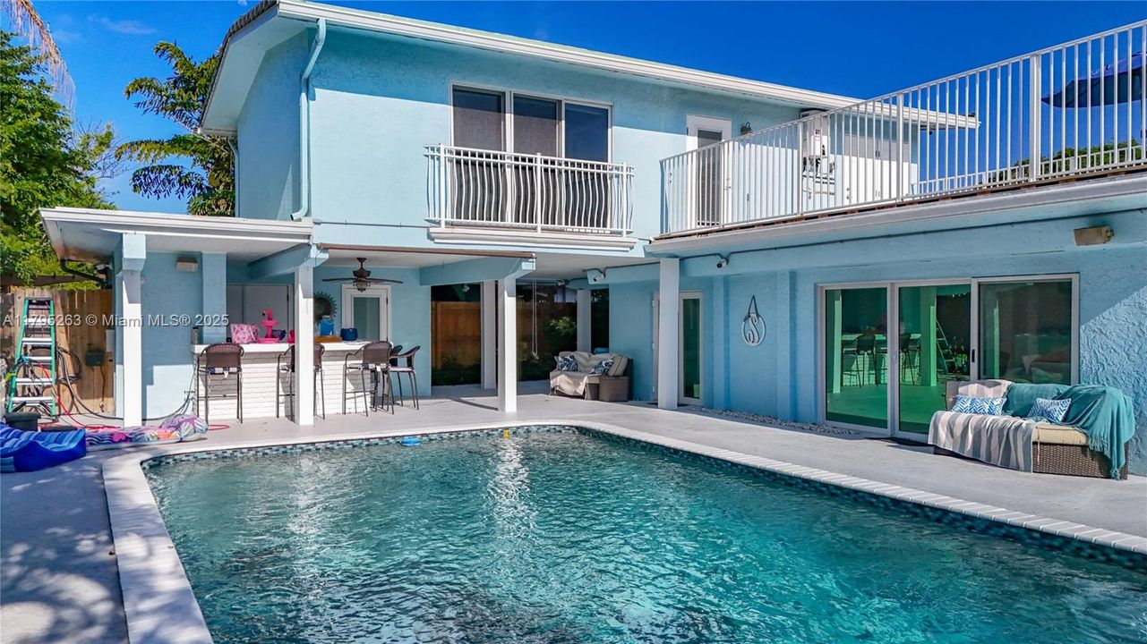 Recently Sold: $1,849,000 (4 beds, 4 baths, 3061 Square Feet)