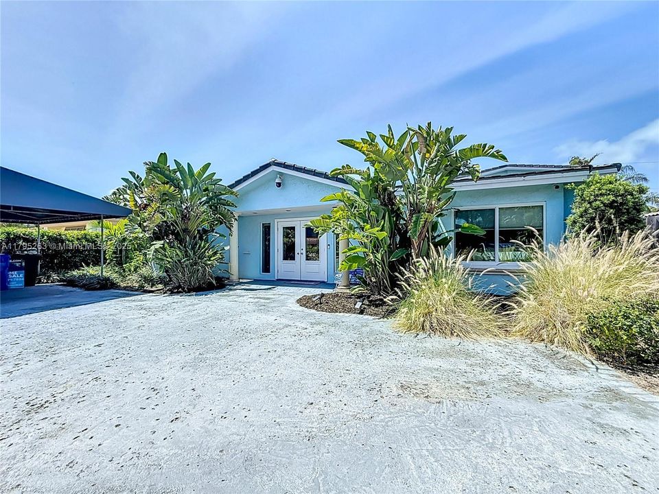 Recently Sold: $1,849,000 (4 beds, 4 baths, 3061 Square Feet)