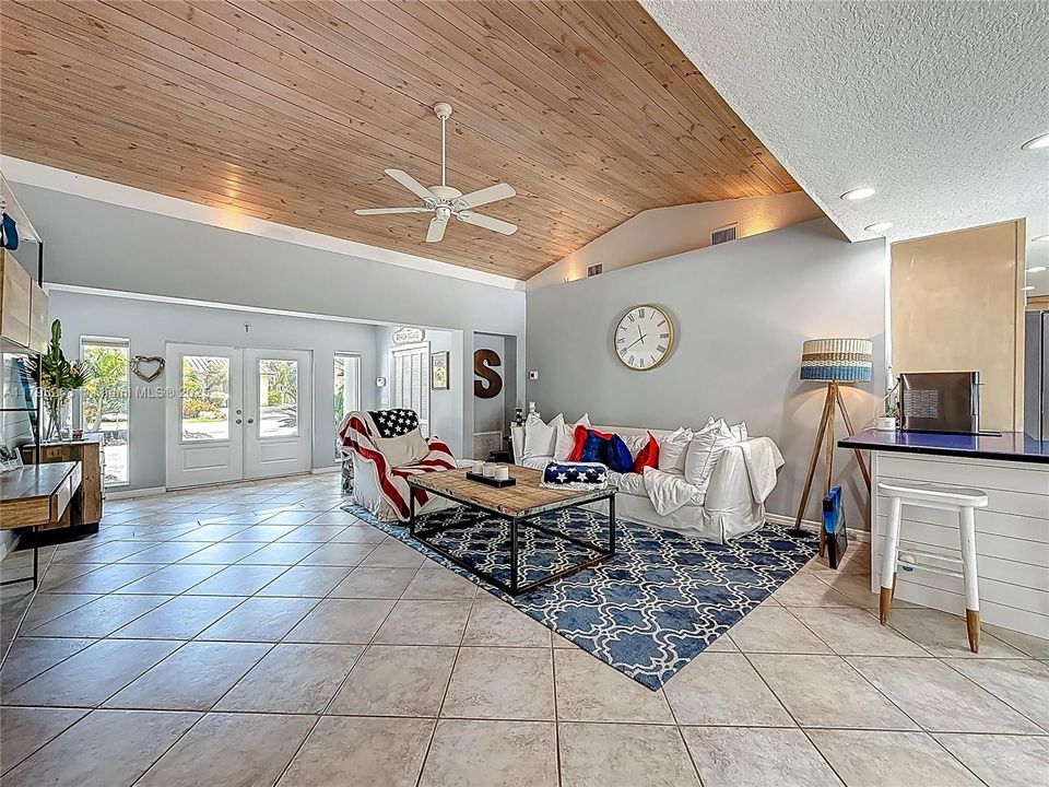 Recently Sold: $1,849,000 (4 beds, 4 baths, 3061 Square Feet)