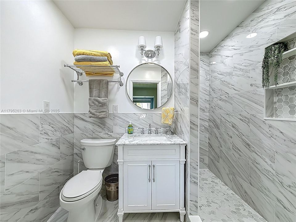 Recently Sold: $1,849,000 (4 beds, 4 baths, 3061 Square Feet)