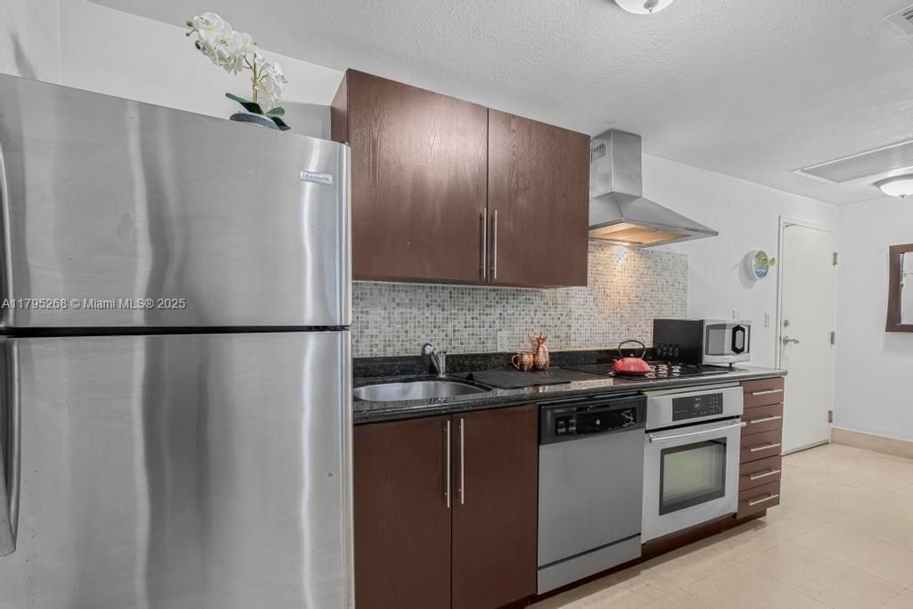 Vendido Recientemente: $235,000 (1 camas, 1 baños, 522 Pies cuadrados)