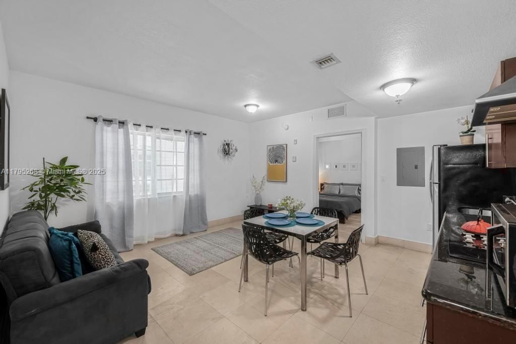 Vendido Recientemente: $235,000 (1 camas, 1 baños, 522 Pies cuadrados)