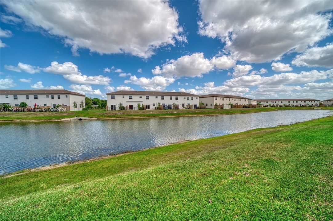 Recently Rented: $3,750 (4 beds, 2 baths, 1820 Square Feet)