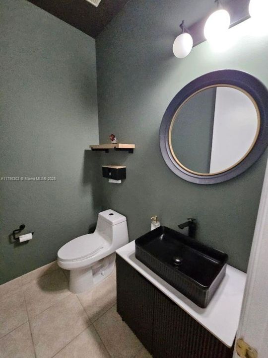 Recently Rented: $4,400 (4 beds, 2 baths, 2943 Square Feet)