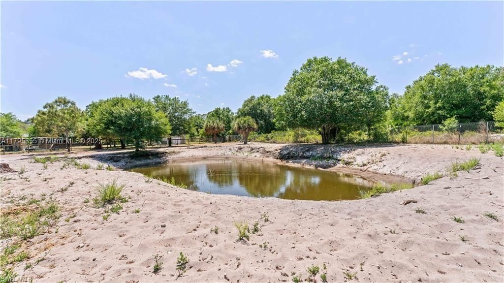 630 & 640 N WILLOW STMONTURA RANCHES, FL 33440