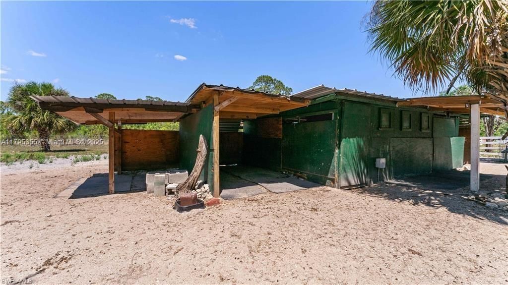 630 & 640 N WILLOW STMONTURA RANCHES, FL 33440