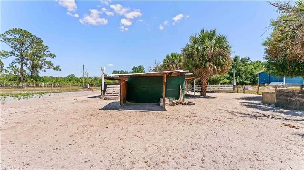 630 & 640 N WILLOW STMONTURA RANCHES, FL 33440