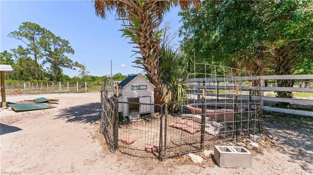 630 & 640 N WILLOW STMONTURA RANCHES, FL 33440