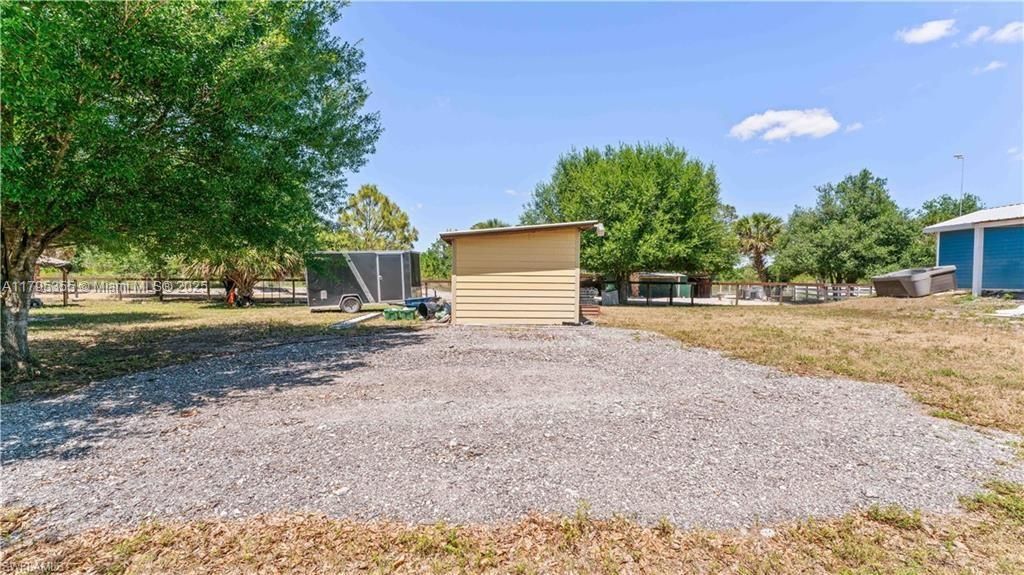 630 & 640 N WILLOW STMONTURA RANCHES, FL 33440