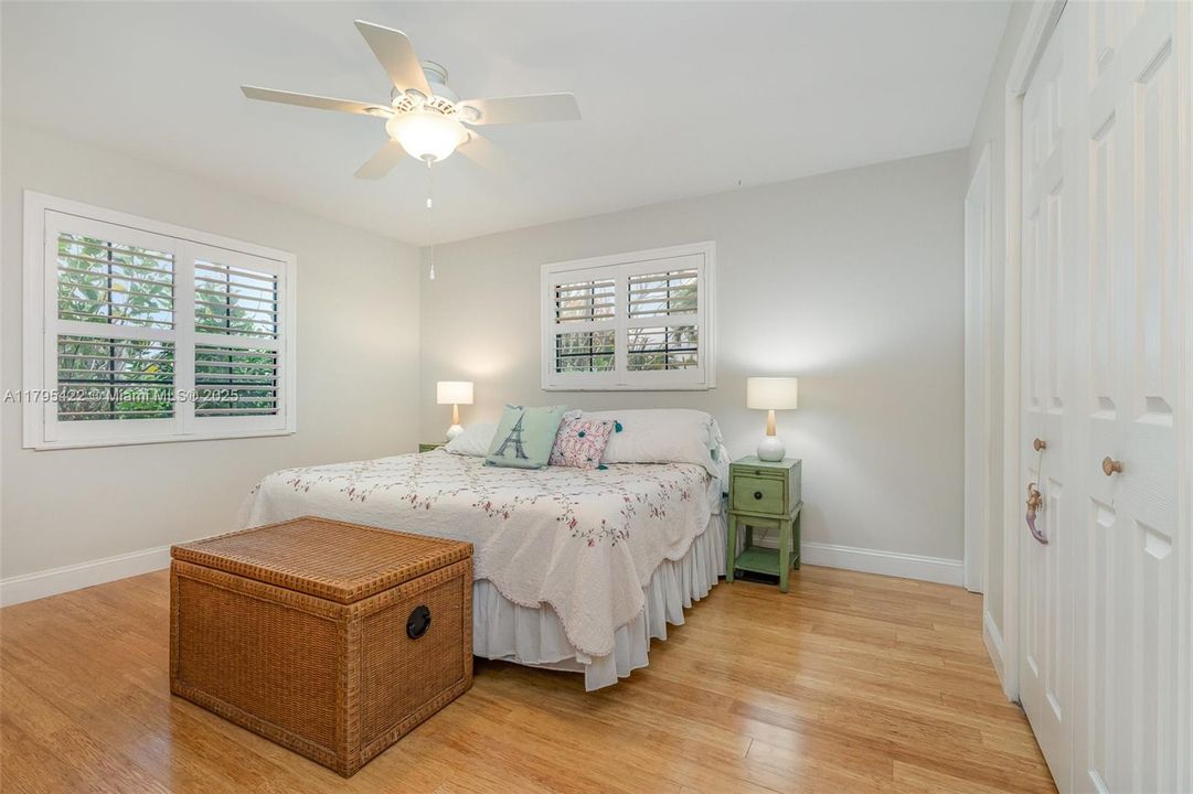 Vendido Recientemente: $349,000 (2 camas, 2 baños, 0 Pies cuadrados)