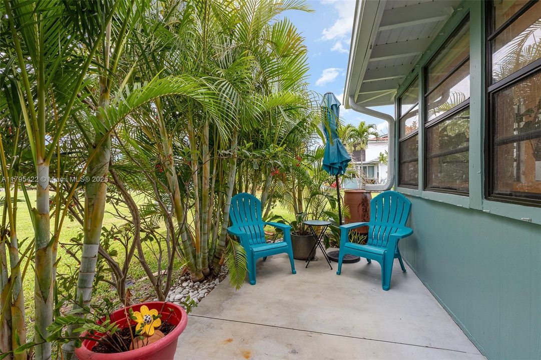 Vendido Recientemente: $349,000 (2 camas, 2 baños, 0 Pies cuadrados)