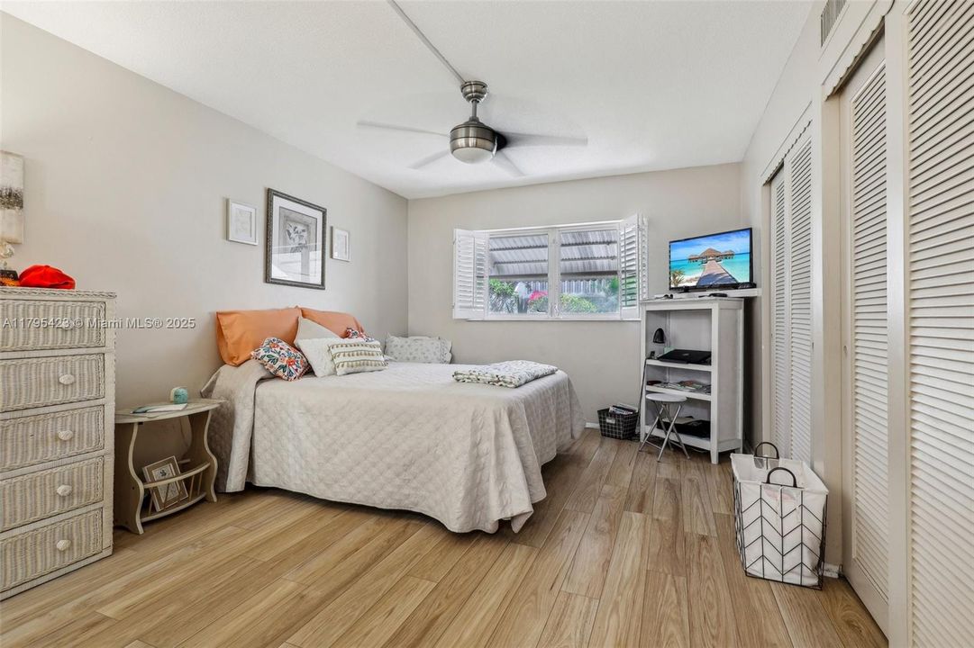 Недавно продано: $75,000 (1 спален, 1 ванн, 624 Квадратных фут)