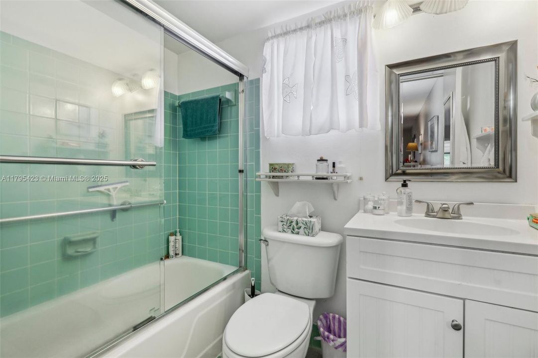 Недавно продано: $75,000 (1 спален, 1 ванн, 624 Квадратных фут)