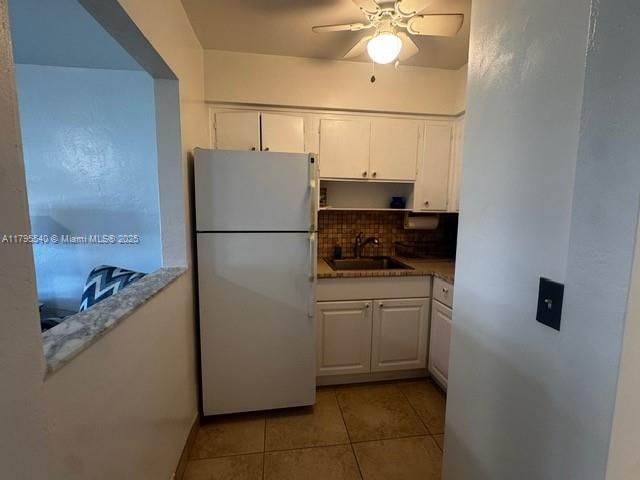 待售: $117,700 (1 贝兹, 1 浴室, 600 平方英尺)