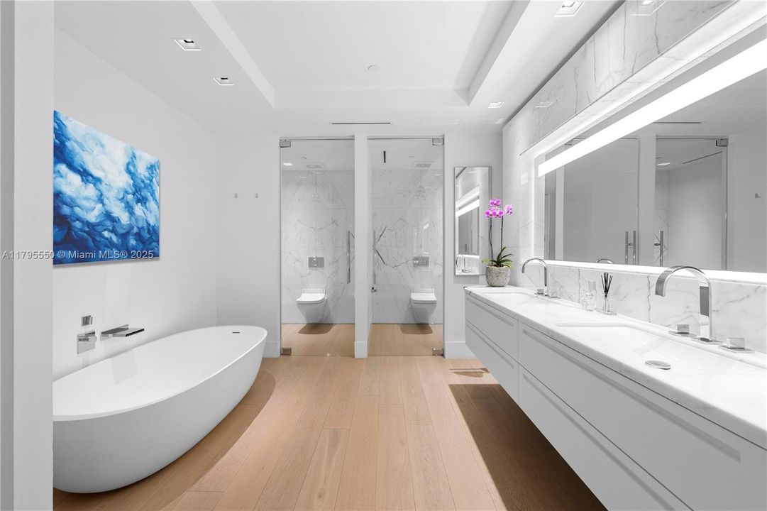 For Sale: $23,500,000 (5 beds, 6 baths, 7630 Square Feet)