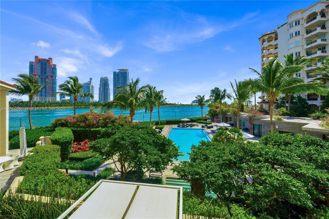 For Sale: $23,500,000 (5 beds, 6 baths, 7630 Square Feet)