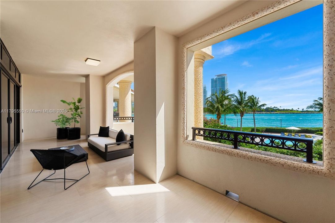For Sale: $23,500,000 (5 beds, 6 baths, 7630 Square Feet)
