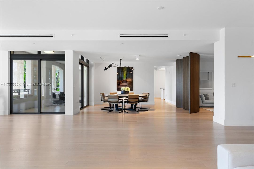 For Sale: $23,500,000 (5 beds, 6 baths, 7630 Square Feet)