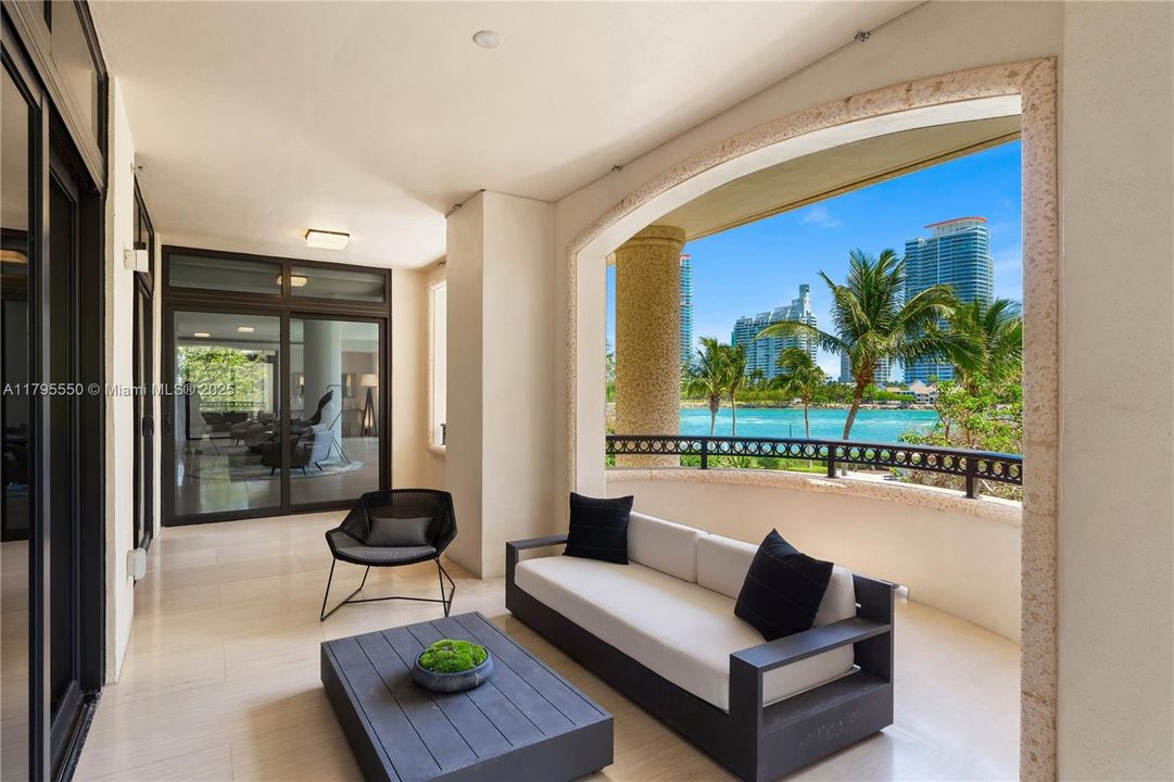 For Sale: $23,500,000 (5 beds, 6 baths, 7630 Square Feet)