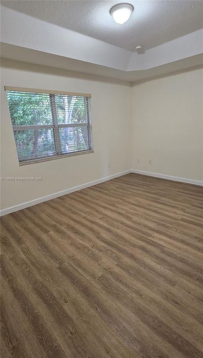 Recently Rented: $2,200 (2 beds, 2 baths, 1069 Square Feet)