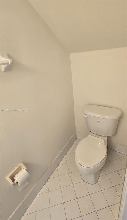 Recently Rented: $2,200 (2 beds, 2 baths, 1069 Square Feet)