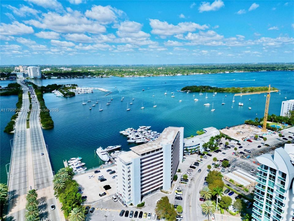 Recently Sold: $249,000 (1 beds, 1 baths, 650 Square Feet)