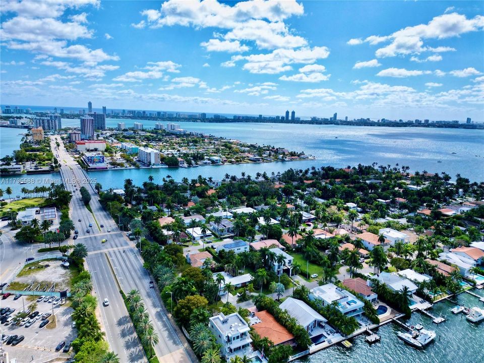 Recently Sold: $249,000 (1 beds, 1 baths, 650 Square Feet)