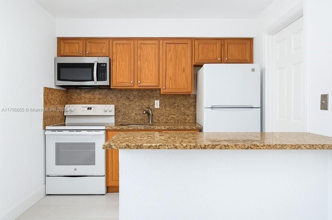 Недавно продано: $799,000 (0 спален, 0 ванн, 1516 Квадратных фут)