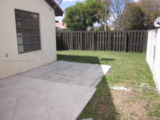 Недавно арендовано: $3,550 (3 спален, 2 ванн, 1724 Квадратных фут)