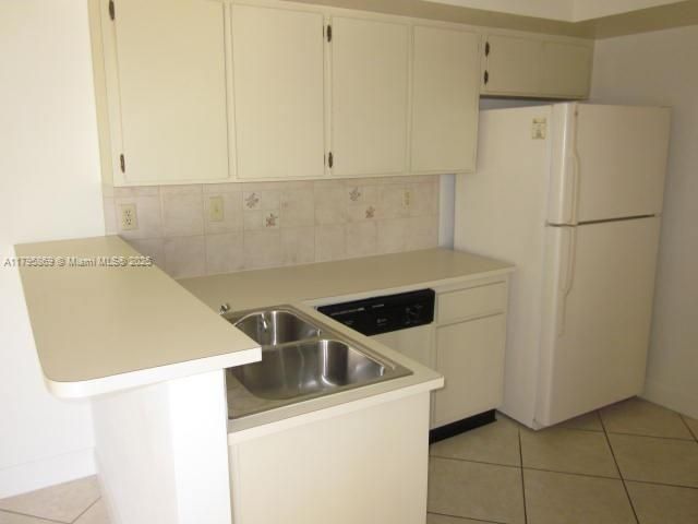 Недавно арендовано: $3,550 (3 спален, 2 ванн, 1724 Квадратных фут)