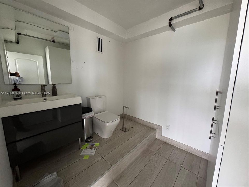 For Rent: $18 (0 beds, 0 baths, 0 Square Feet)