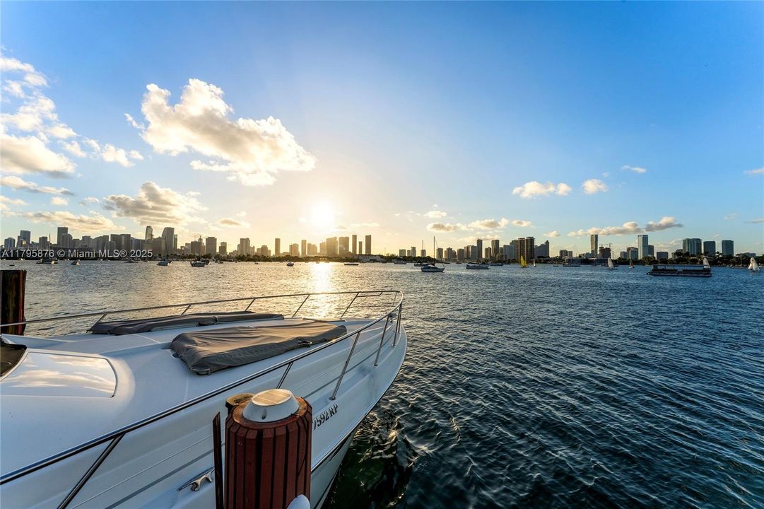 For Sale: $24,500,000 (5 beds, 6 baths, 4827 Square Feet)