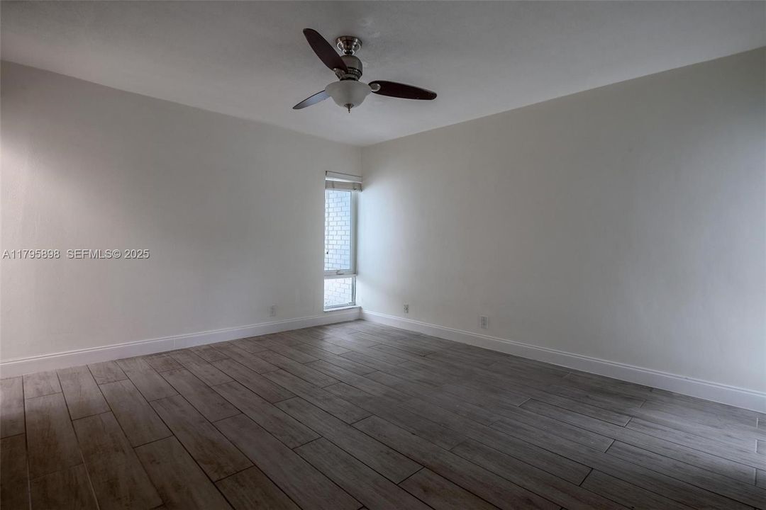 En Venta: $529,000 (2 camas, 2 baños, 2194 Pies cuadrados)