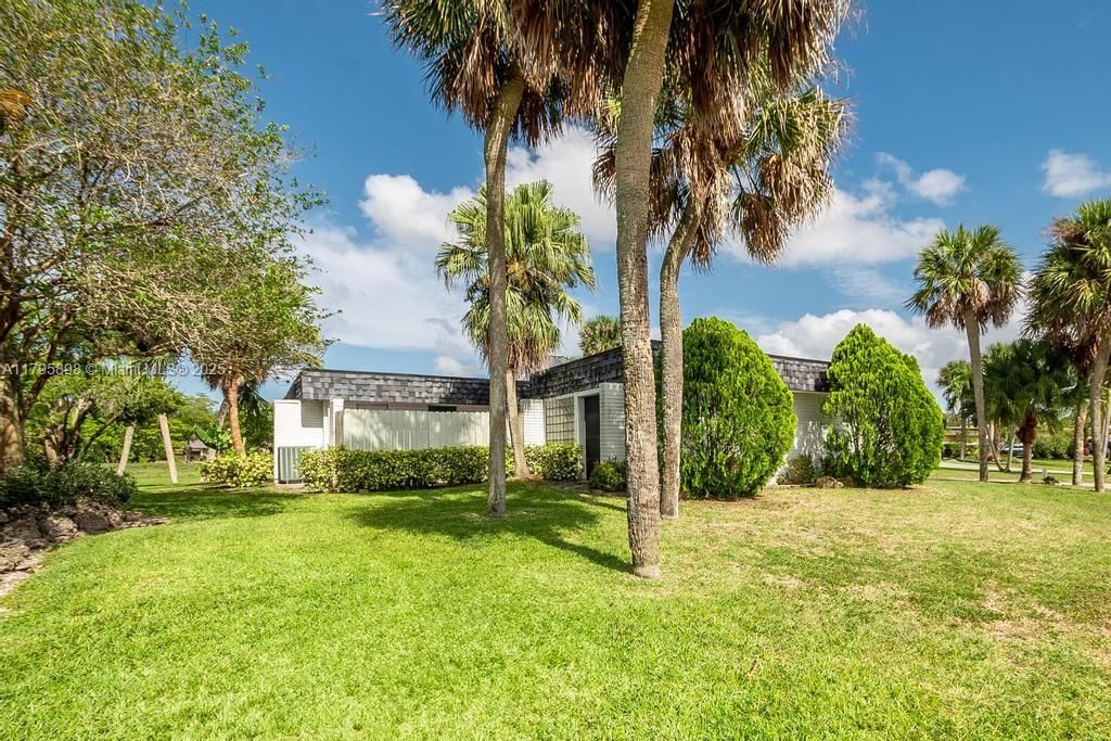 En Venta: $529,000 (2 camas, 2 baños, 2194 Pies cuadrados)