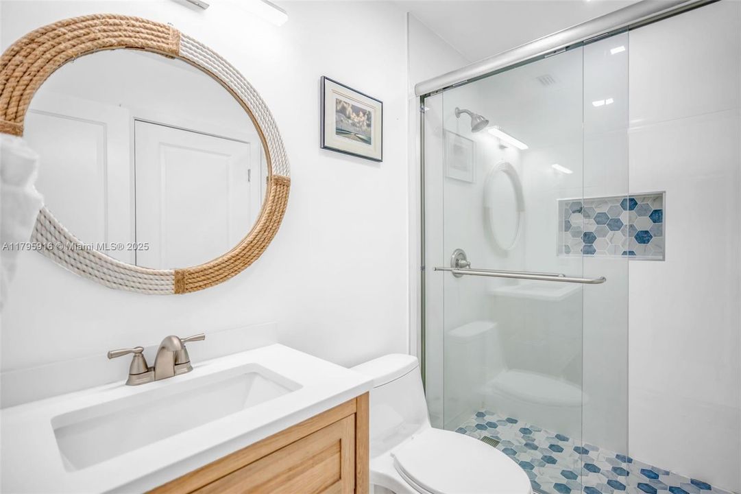 На продажу: $3,699,000 (4 спален, 4 ванн, 3222 Квадратных фут)