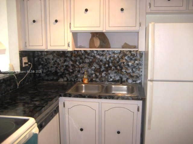 Recently Rented: $2,000 (1 beds, 1 baths, 765 Square Feet)