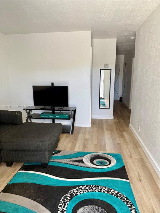 Vendido Recientemente: $750,000 (0 camas, 0 baños, 2760 Pies cuadrados)