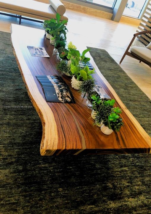 Recently Rented: $3,700 (2 beds, 2 baths, 1108 Square Feet)