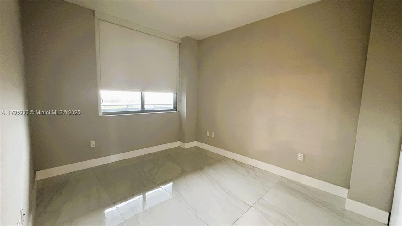 Recently Rented: $3,700 (2 beds, 2 baths, 1108 Square Feet)