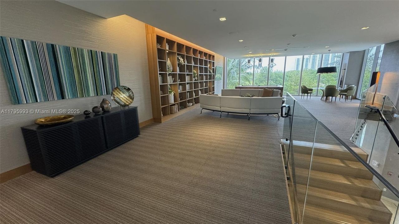 Recently Rented: $3,700 (2 beds, 2 baths, 1108 Square Feet)