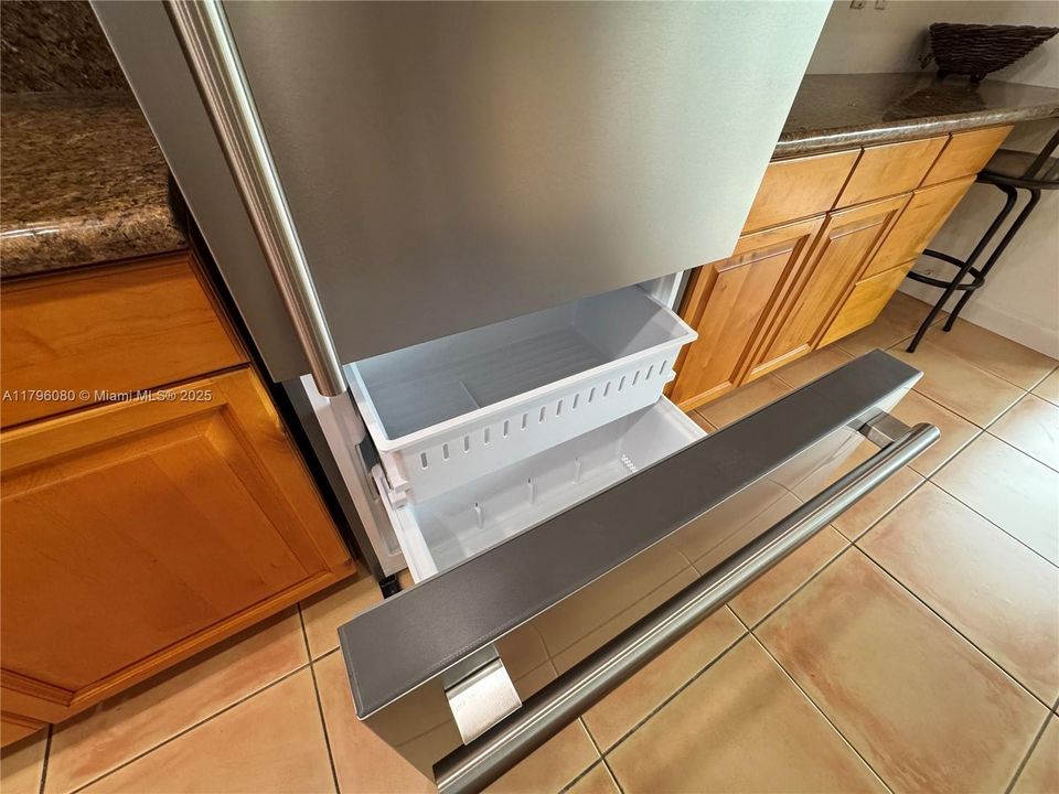 Brand new stainless steel fridge/freezer